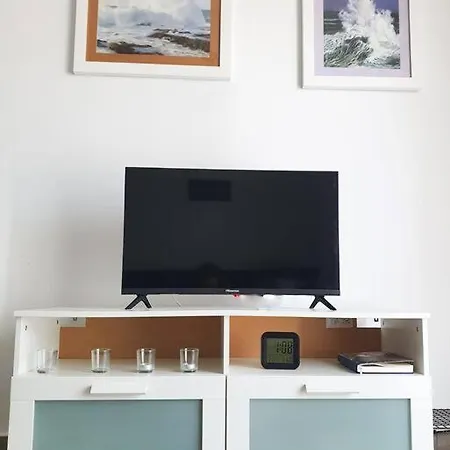 Bright Appartement, Renovated, Wi- Fi & Parking * コスタ・デ・アンティグア